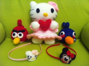 Hello Kitty, Diademas y Angry Birds